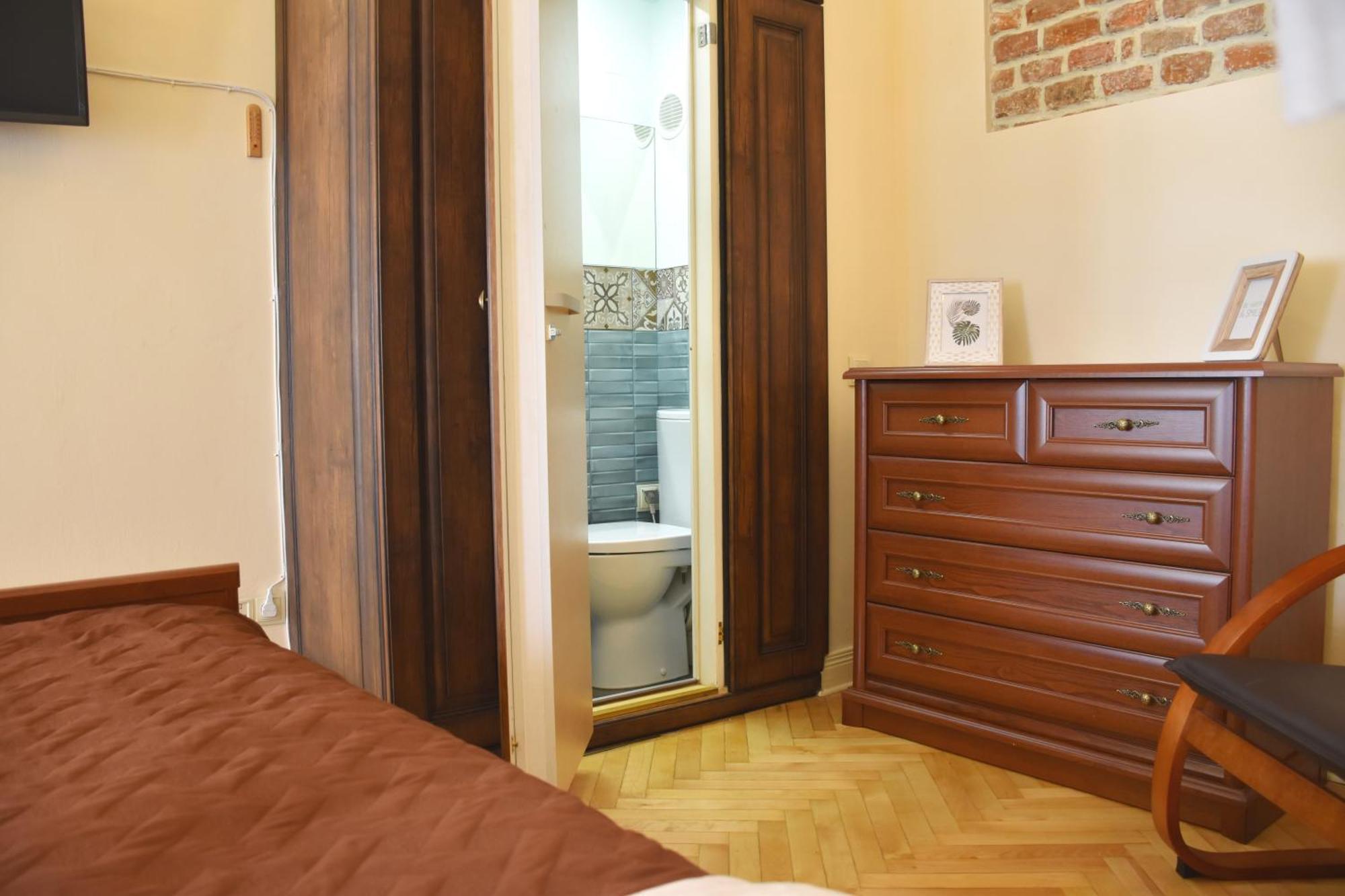 Renewed Central Apartment Lviv Extérieur photo